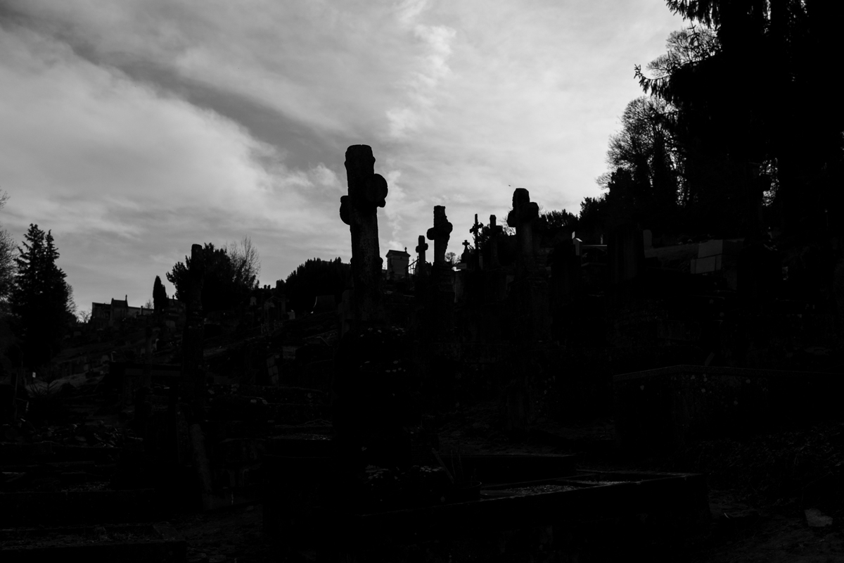 En guise de postface : le murmure des fantômes